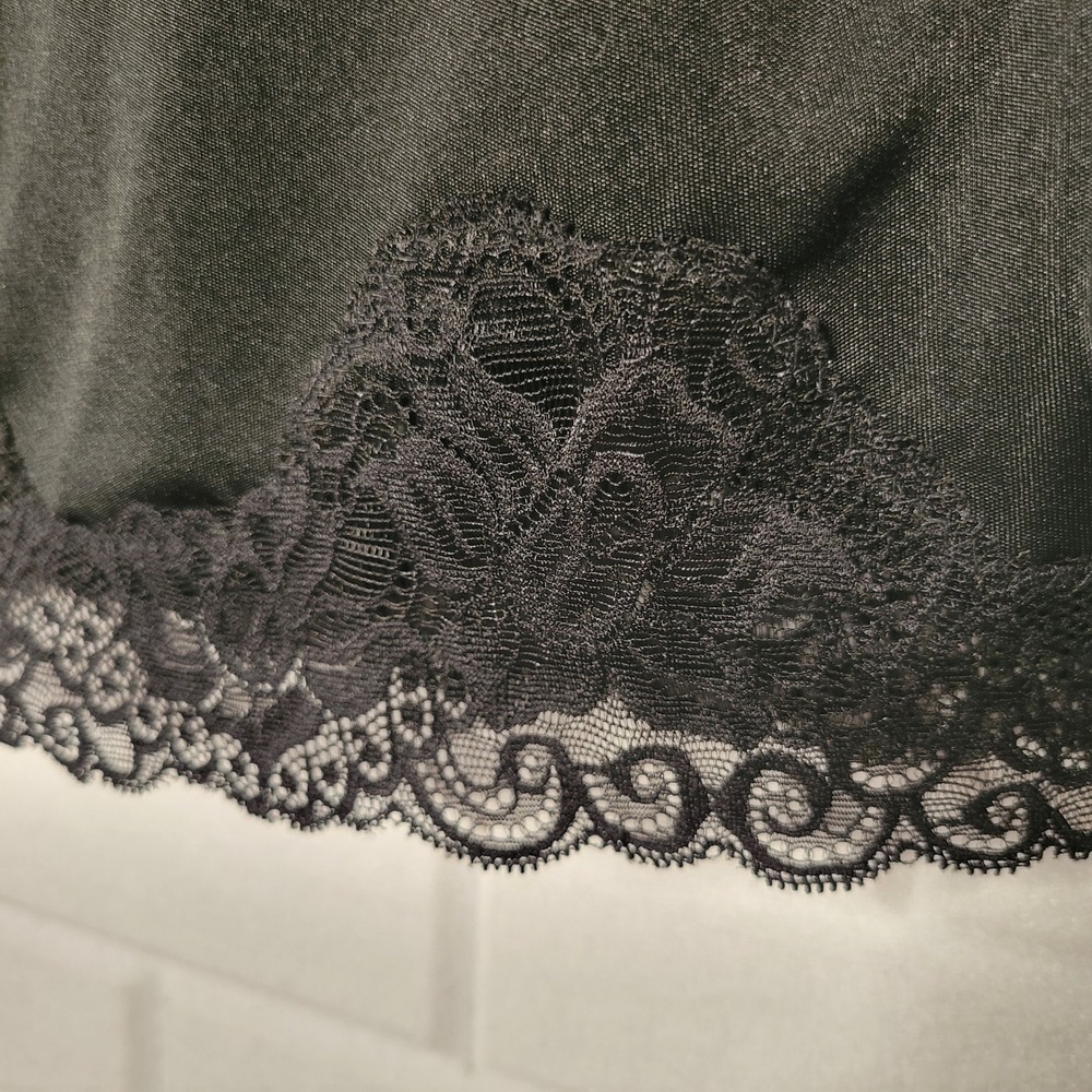 Vintage Y2K The Limited Camisole XL Black Lace Trim Shelf Bra NWT - Picture 5 of 14